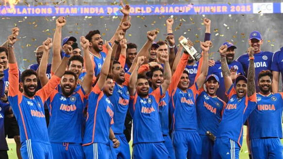 Indian team ने बिना trophy के celebration क्यो किया ?