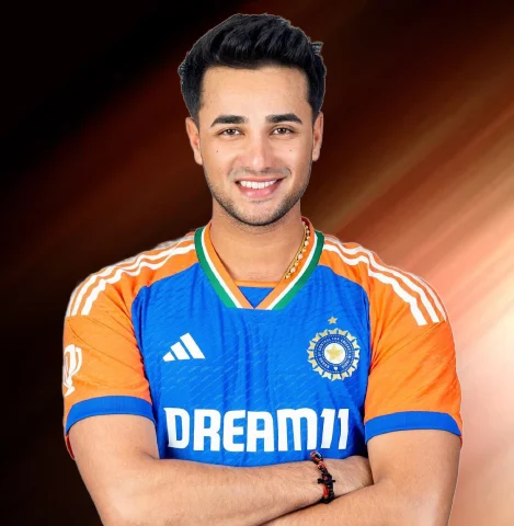 T20 के दिग्गज player Abhishek Sharma ki biography (status) क्या हैं?
